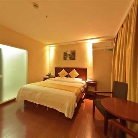 Greentree Inn Shanghai Songjiang District Yanshou Road Li Ta Express Hotel Zhujing Eksteriør bilde